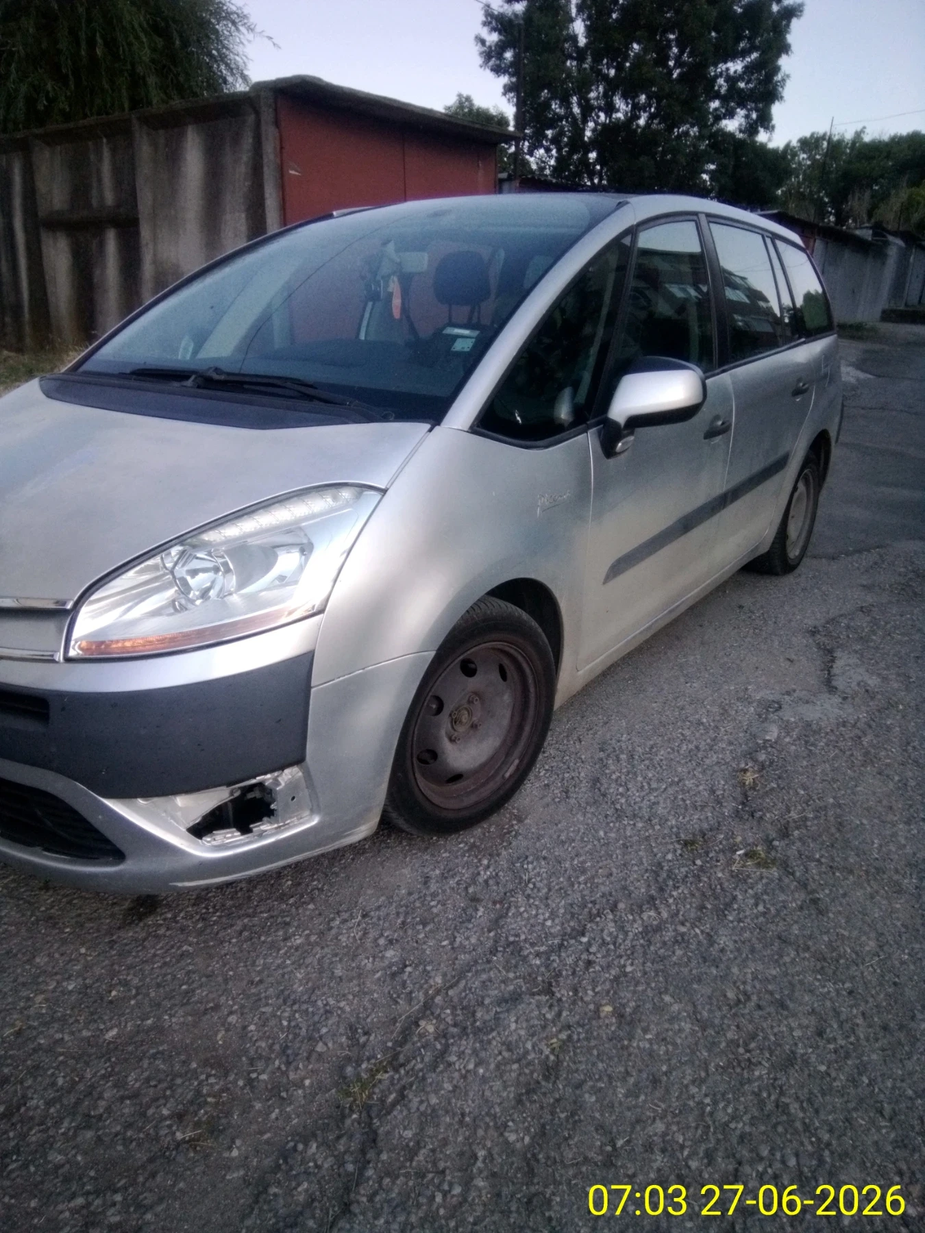 Citroen C4 Picasso 1800, снимка 13 - Автомобили и джипове - 55081489