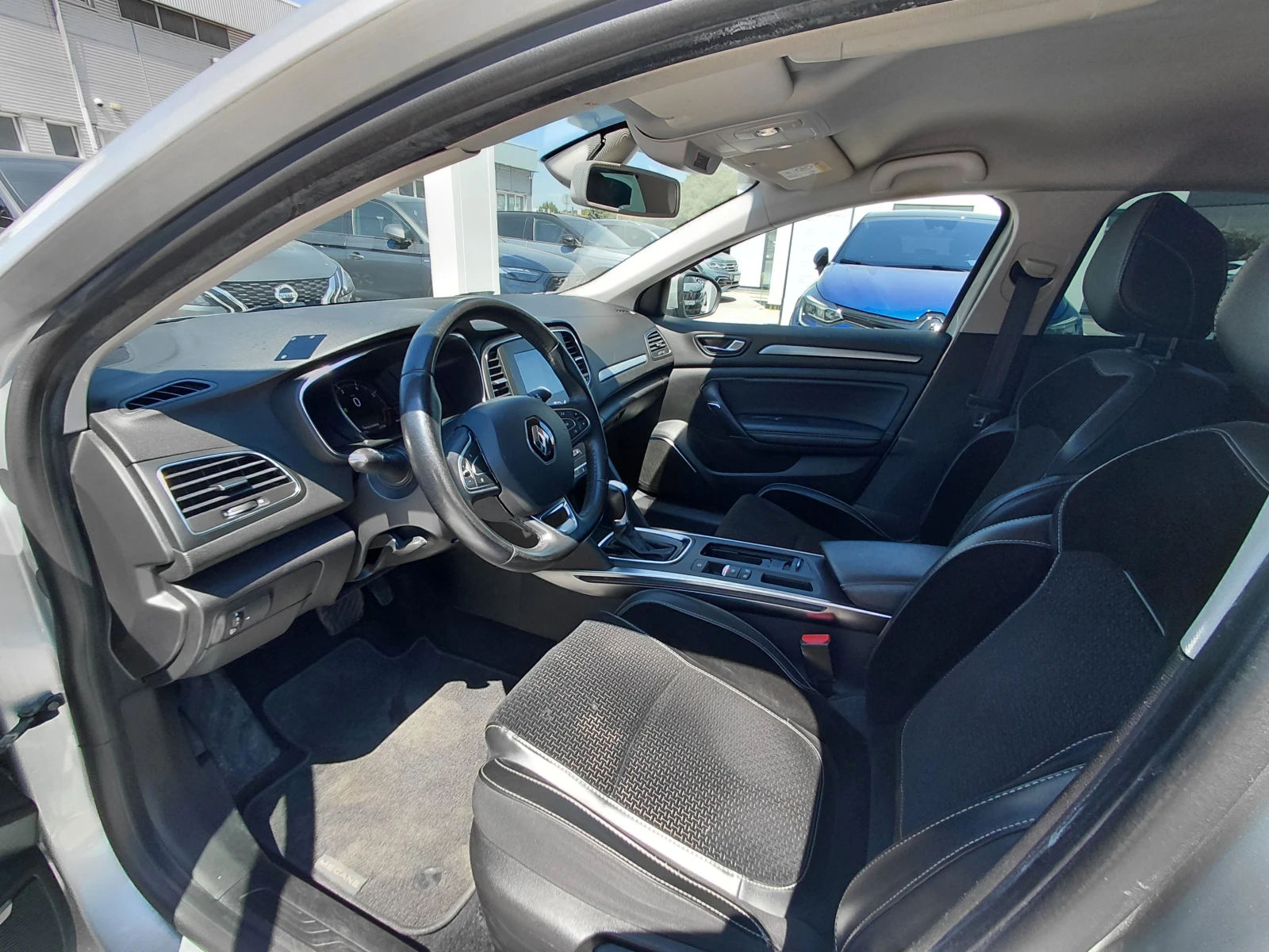 Renault Megane 1.3TCe/140�.�/ Intens | Mobile.bg � ����������� 11