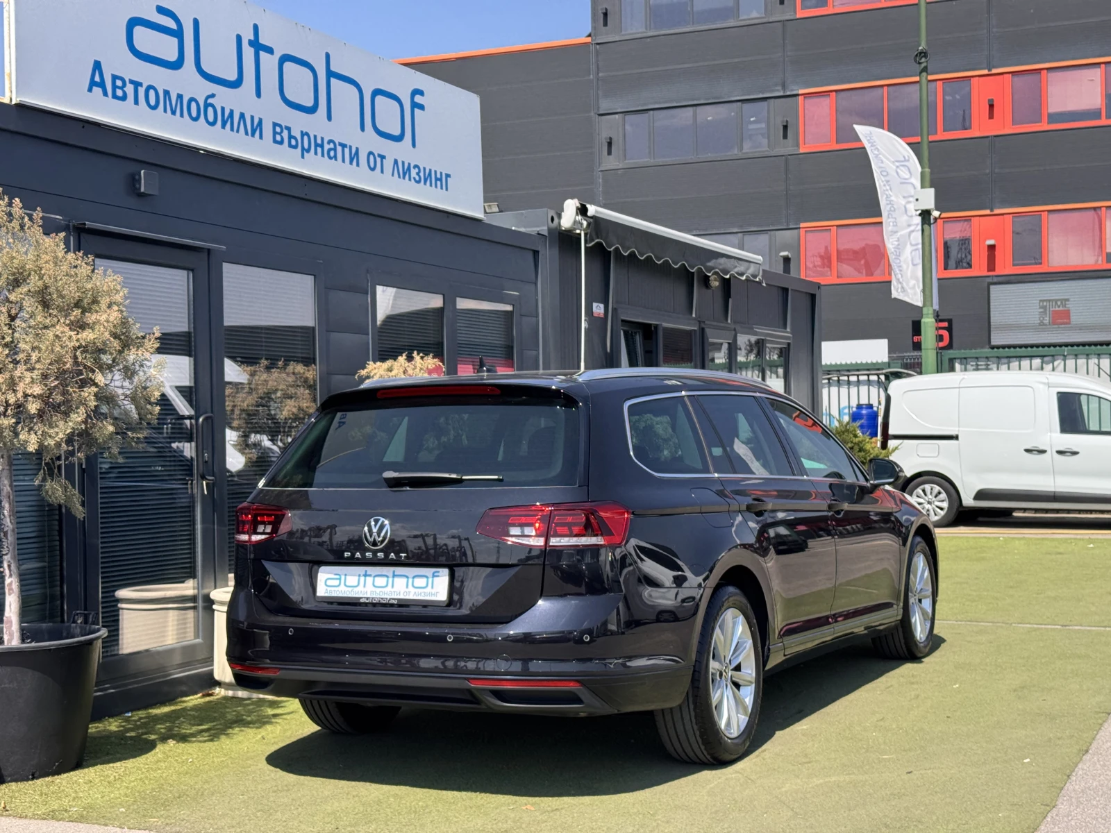 VW Passat BUSINESS/2.0TDI/150k.c./7AT/N1, снимка 4 - Автомобили и джипове - 55803704