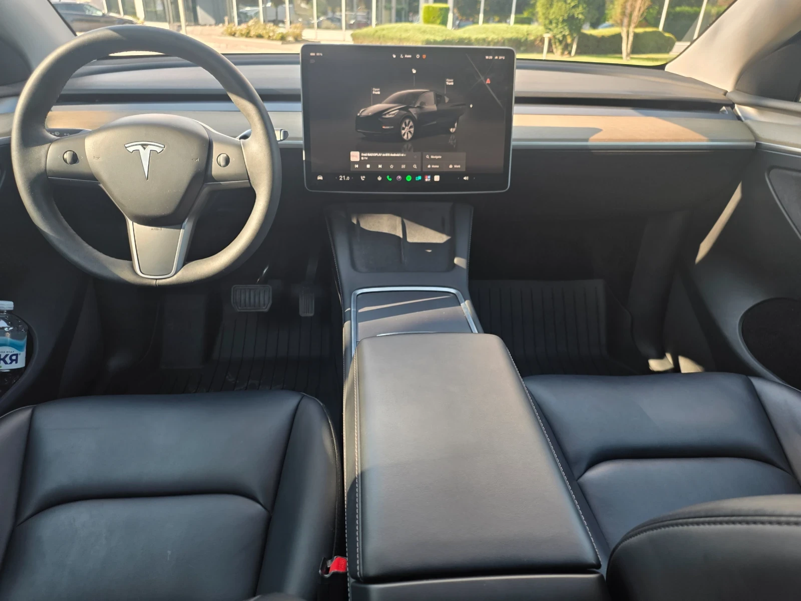 Tesla Model Y LFP* 32500km* РЕГИСТРИРАНА* , снимка 13 - Автомобили и джипове - 56130917