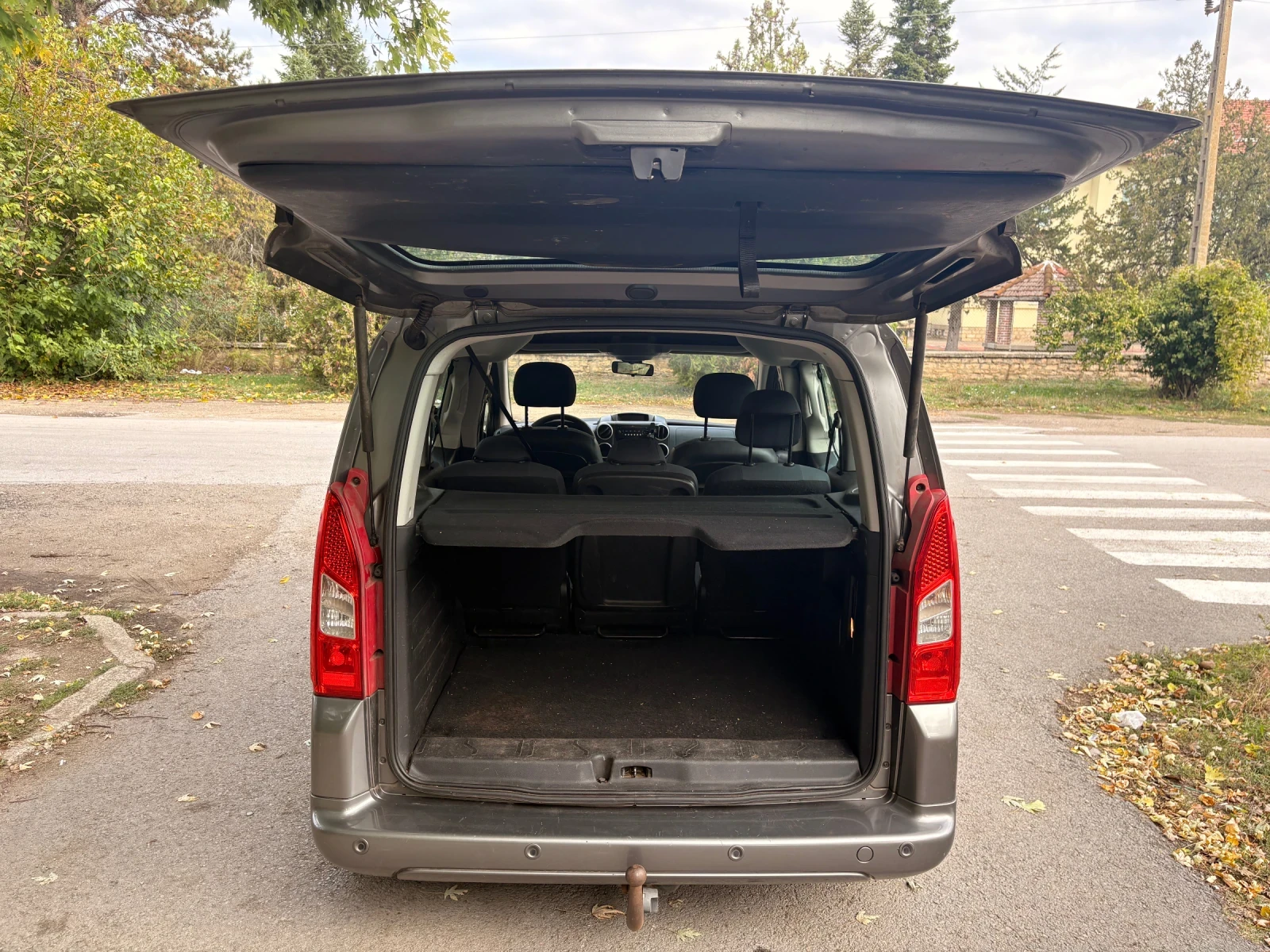 Peugeot Partner 1.6 tepee, снимка 7 - Автомобили и джипове - 56567414