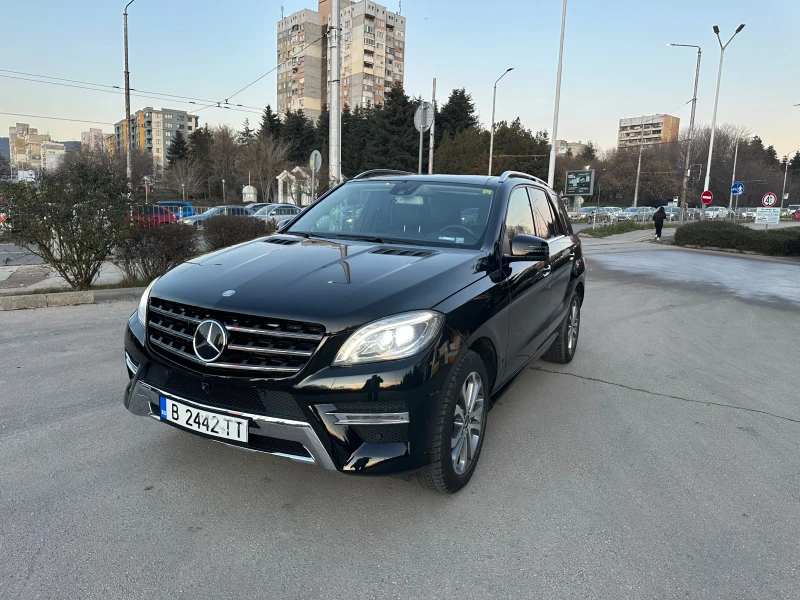 Mercedes-Benz ML 350 AMG FULL, снимка 5 - Автомобили и джипове - 49430249