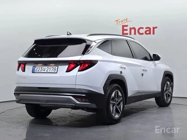 Hyundai Tucson Premium The New Tucson Hybrid NX4 HEV 1.6  - изображение 4