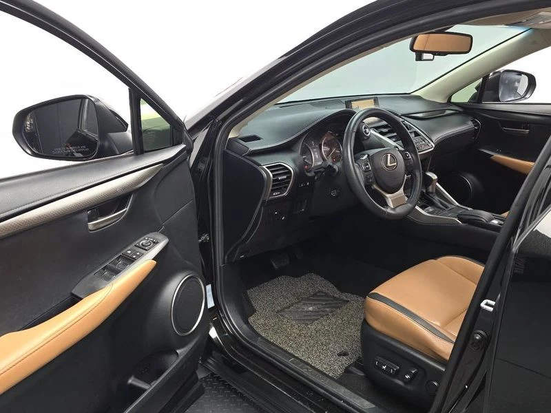 Lexus NX Supreme| 194к.с.| ВКЛ.ТЕХНОТЕСТ, снимка 10 - Автомобили и джипове - 55118704