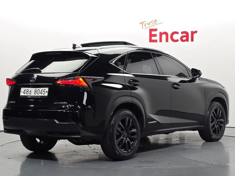 Lexus NX Supreme| 194к.с.| ВКЛ.ТЕХНОТЕСТ, снимка 2 - Автомобили и джипове - 55118704