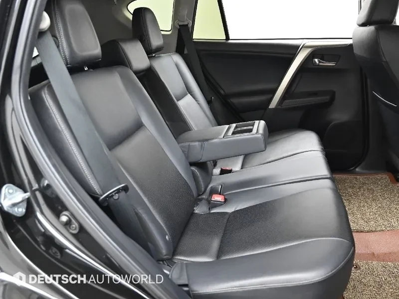 Toyota Rav4 2.5 4WD , снимка 12 - Автомобили и джипове - 55559565