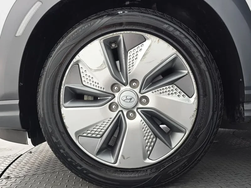 Hyundai Kona Electric Modern, снимка 5 - Автомобили и джипове - 55588061