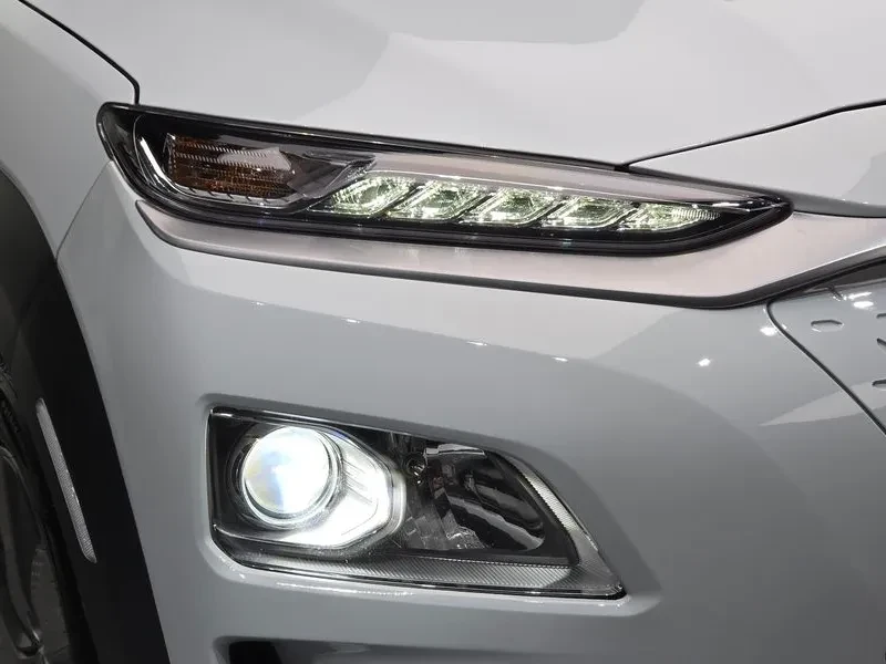 Hyundai Kona Electric Modern, снимка 14 - Автомобили и джипове - 55588061