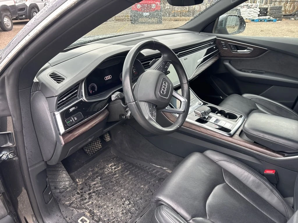 Audi Q8 2020 TECHNIK QUATTRO * ОБДУХВАНЕ * ДИСТРОНИК* 360  - изображение 7