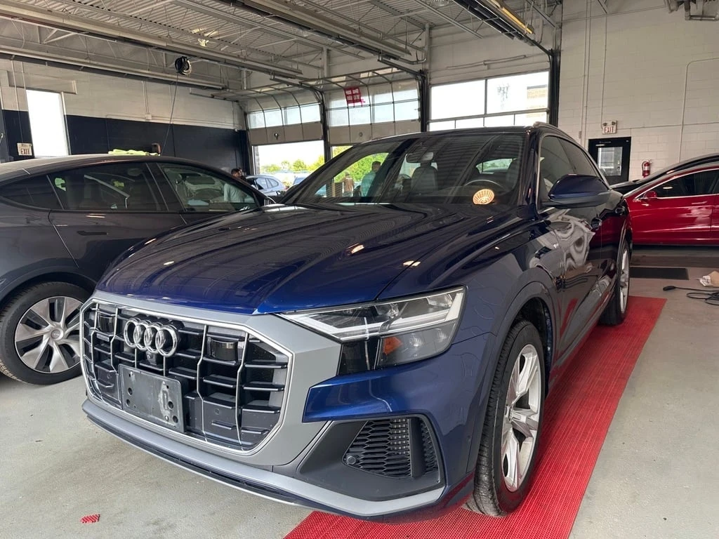 Audi Q8 * Progressiv S Line Accident Free * CARFAX * ЦЕНА  - изображение 3