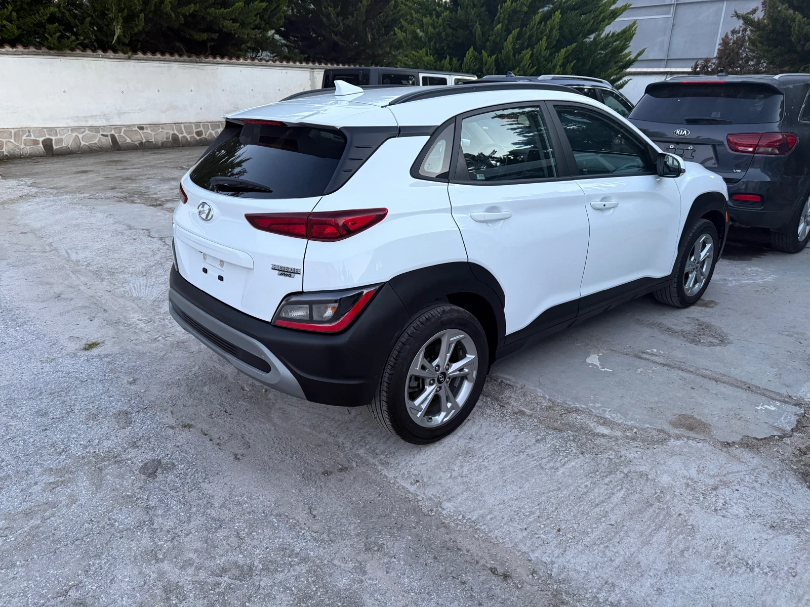 Hyundai Kona SEL 2.0 AWD Кожа Люк Дистроник , снимка 2 - Автомобили и джипове - 54389741