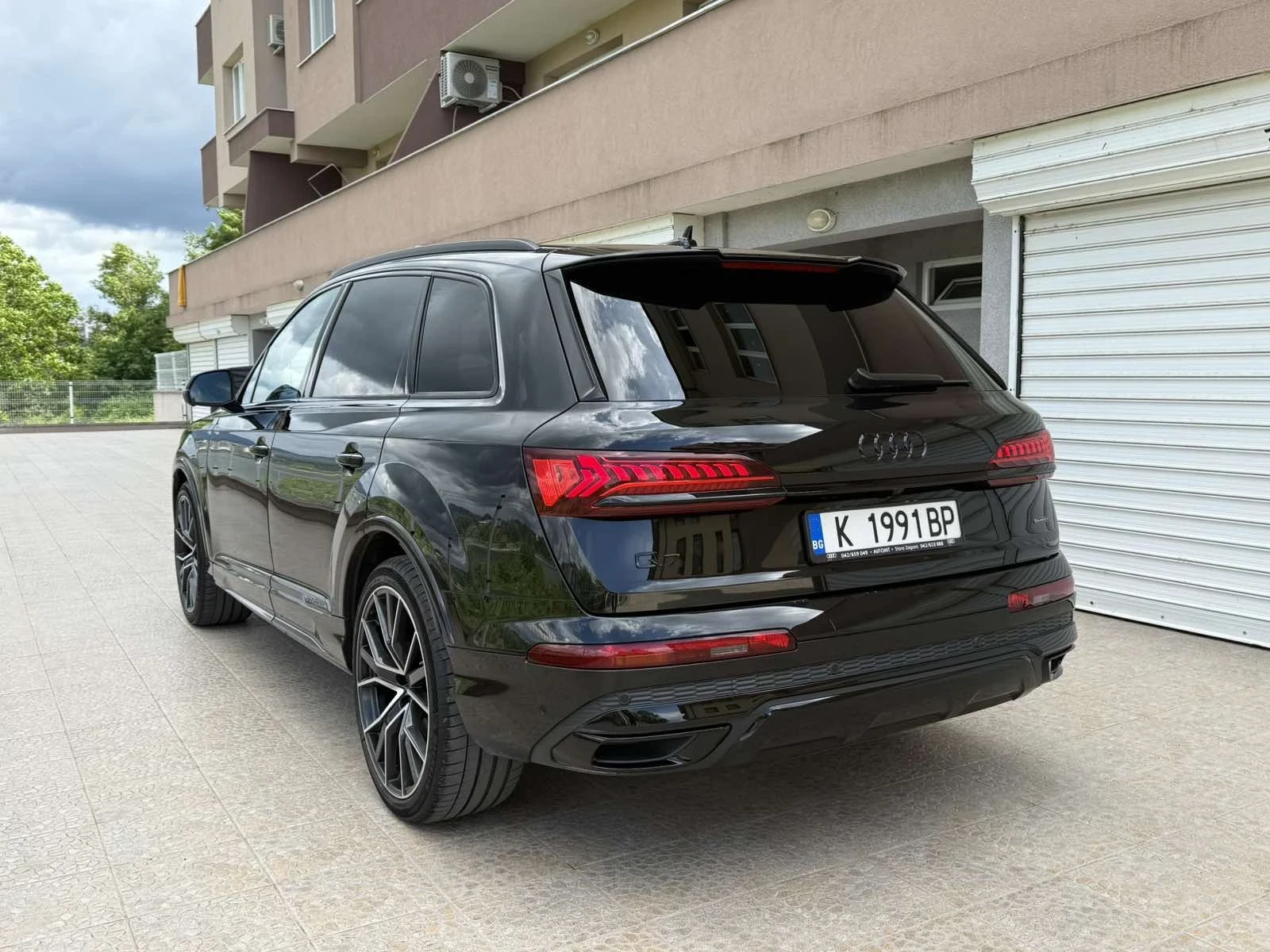 Audi Q7 5.0, снимка 3 - Автомобили и джипове - 54712145
