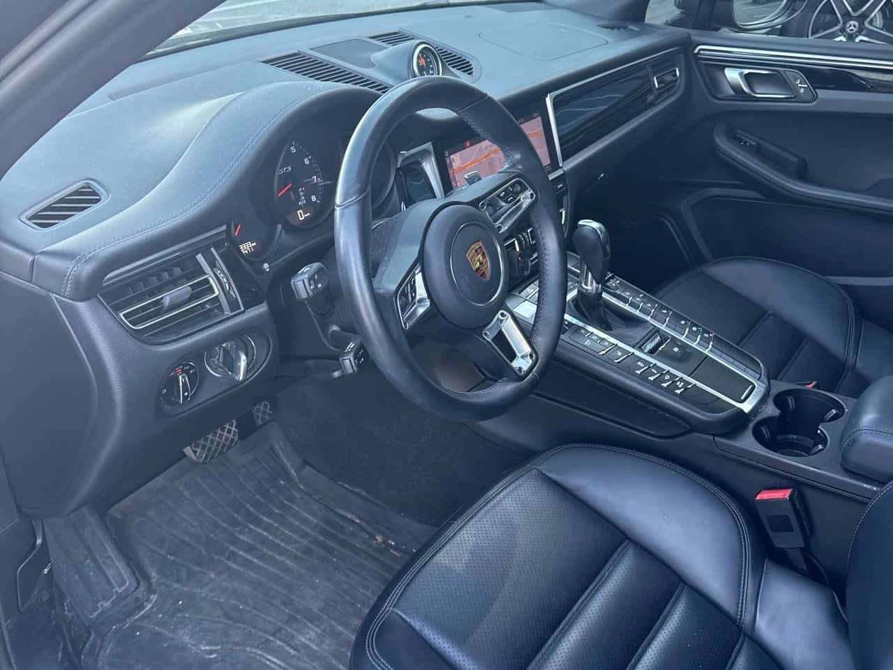 Porsche Macan * GTS * CARFAX * ЦЕНА ДО БГ, снимка 5 - Автомобили и джипове - 54719999