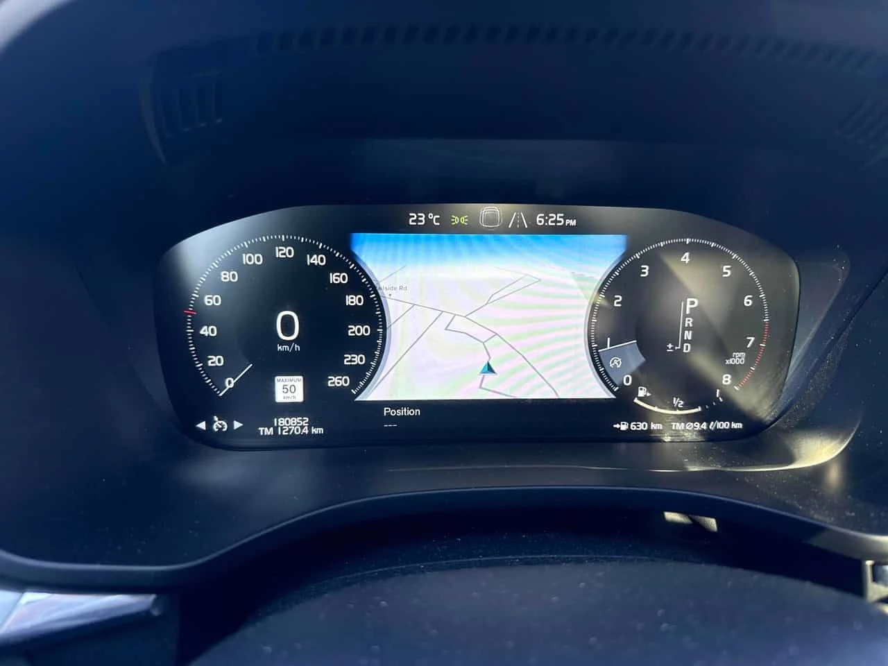 Volvo XC60 Momentum  CARFAX, снимка 8 - Автомобили и джипове - 54726004