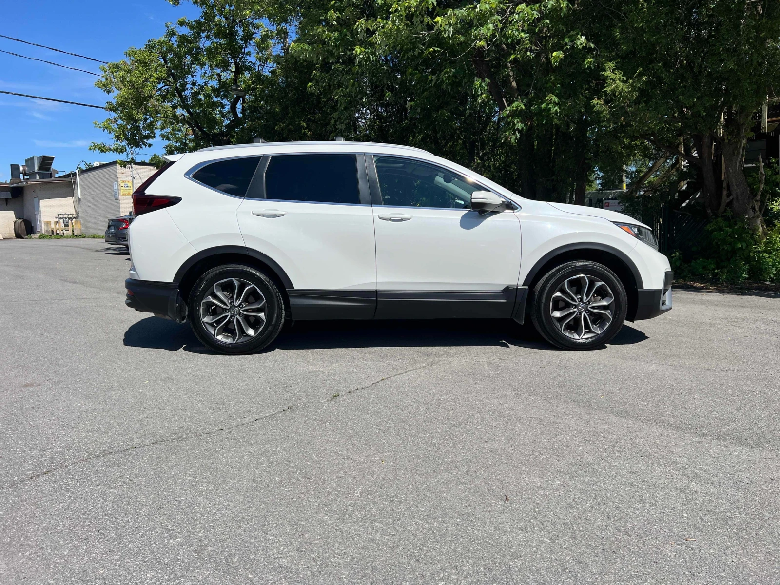 Honda Cr-v EX-L * 360 КАМЕРИ * ПАНОРАМА * ПОДГРЕВИ, снимка 4 - Автомобили и джипове - 54934790