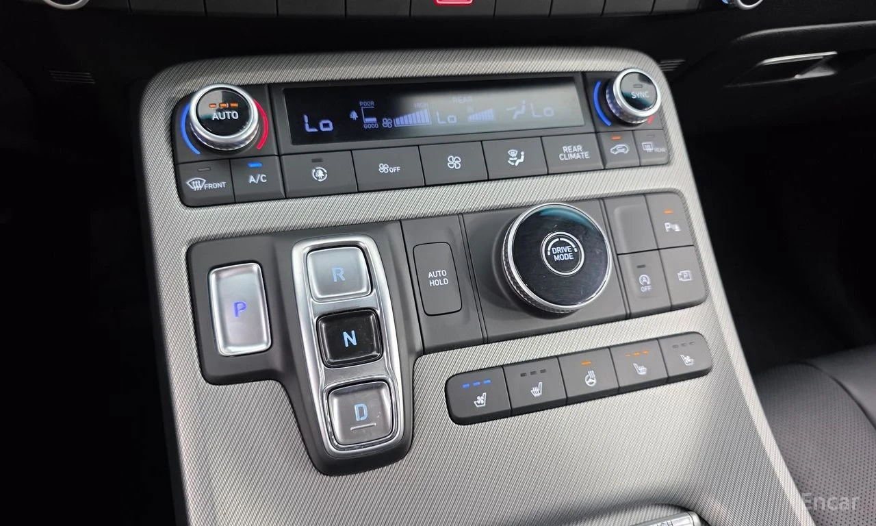 Hyundai Palisade 3.8* EXCLUSIVE* ПОДГРЕВ* ОБДУХВАНЕ* ДИСТРОНИК* 360, снимка 12 - Автомобили и джипове - 55314309