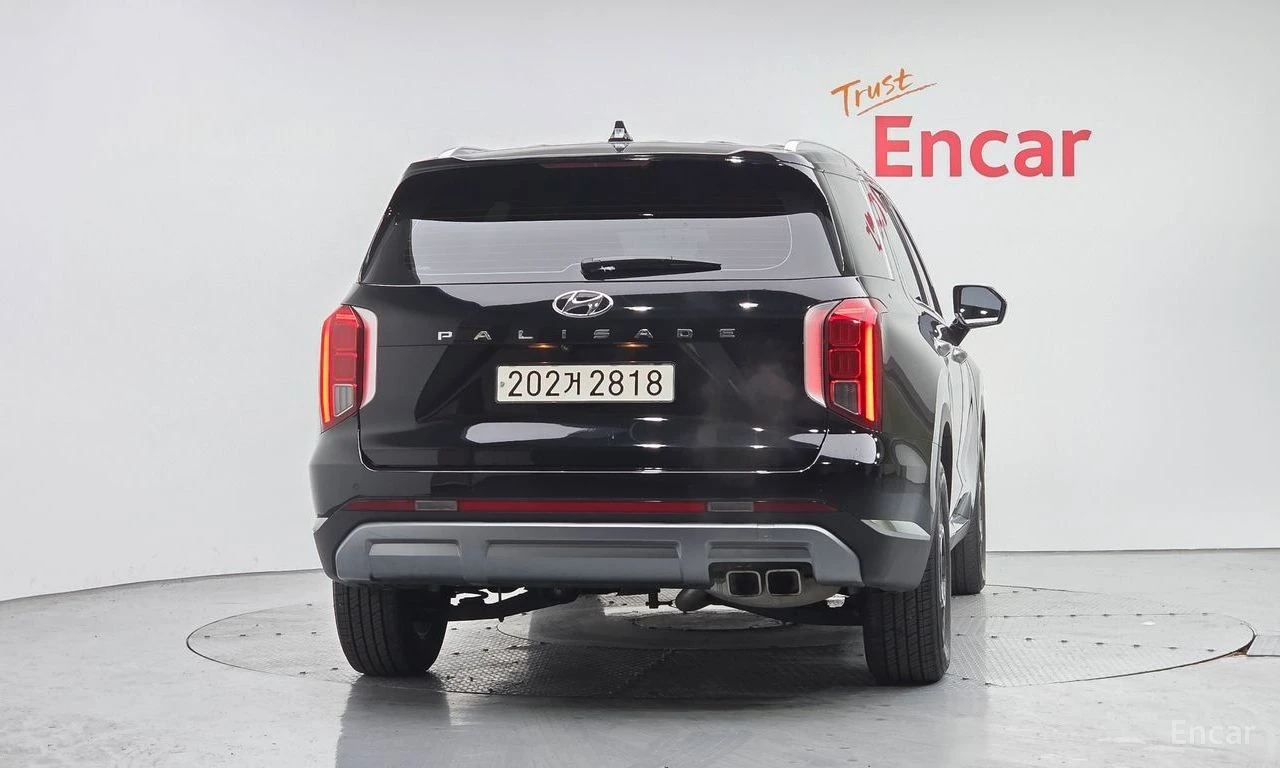 Hyundai Palisade 3.8* EXCLUSIVE* ПОДГРЕВ* ОБДУХВАНЕ* ДИСТРОНИК* 360, снимка 4 - Автомобили и джипове - 55314309