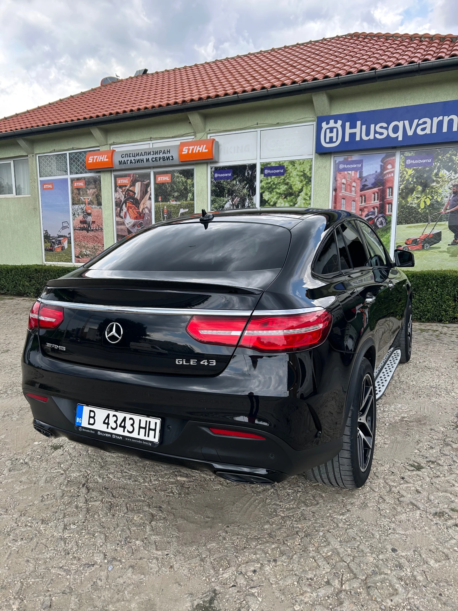 Mercedes-Benz GLE 43 AMG Mercedes-Benz GLE 43 AMG, снимка 2 - Автомобили и джипове - 55420729