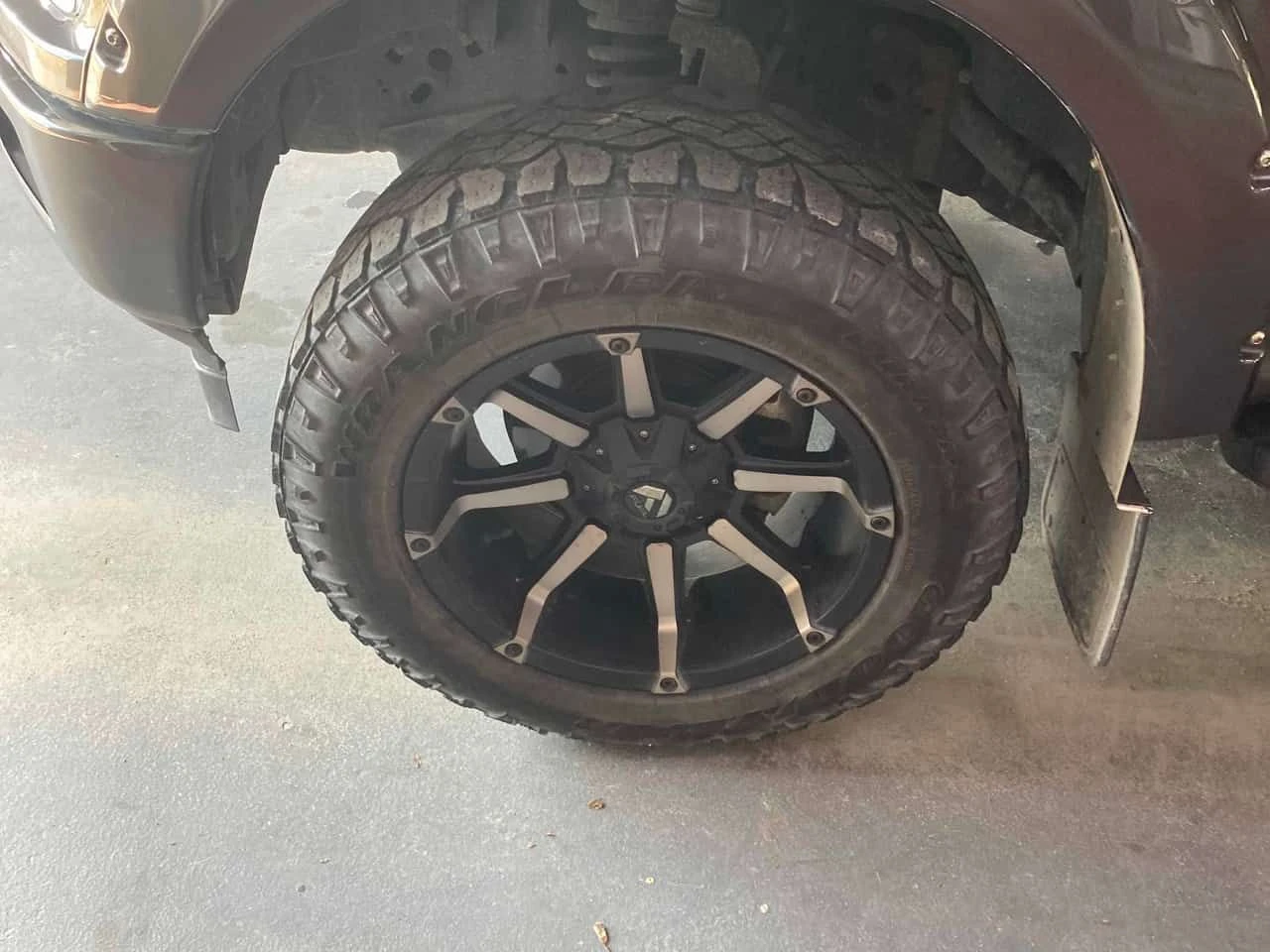Ford F150 XLT 4WD SuperCrew 5.5' Box / CARFAX / �������� | Mobile.bg � ����������� 7