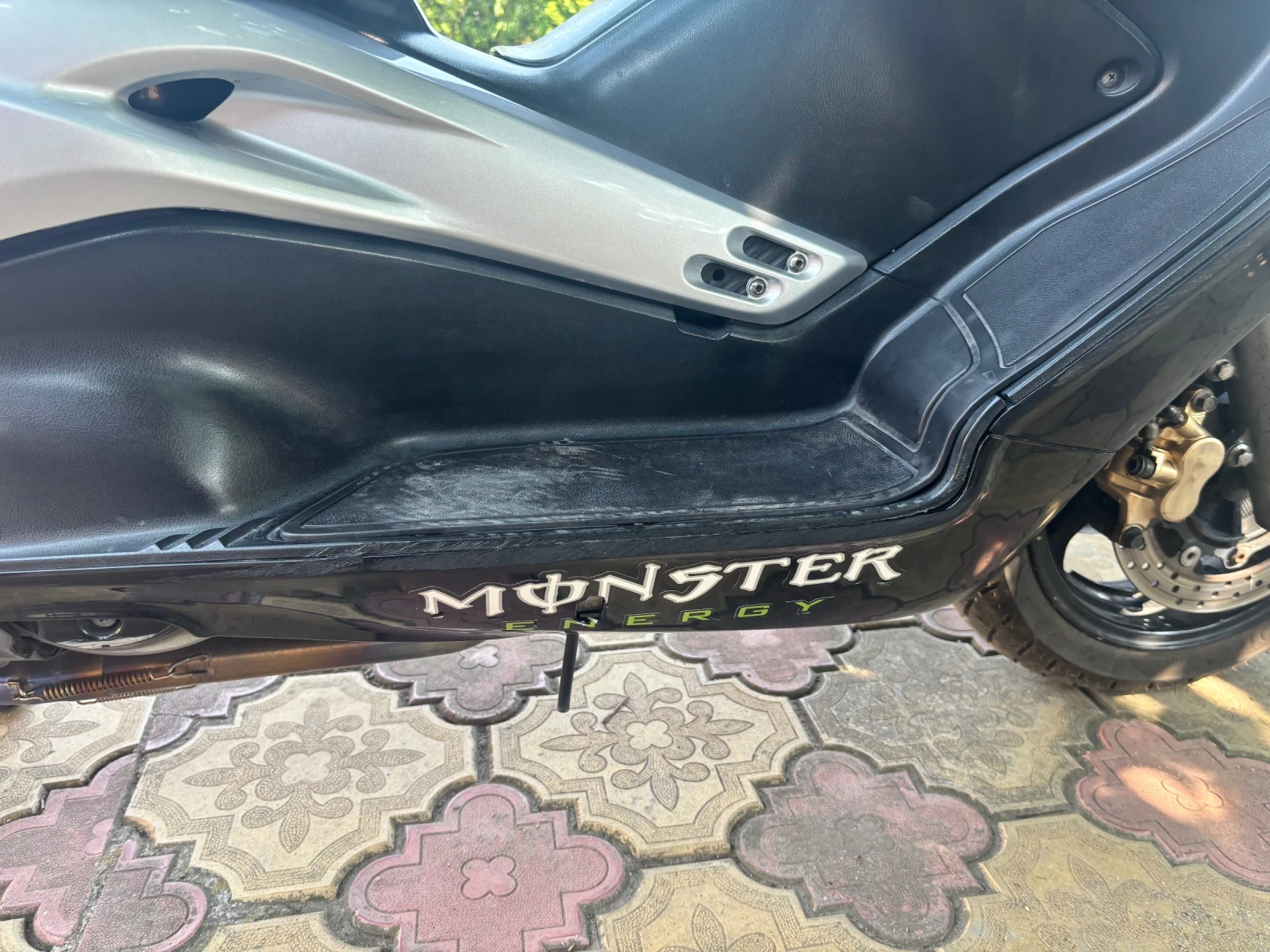 Yamaha T-max  - изображение 6