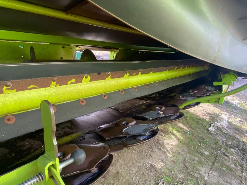 Комбайн Claas Direct Disc 520 лизинг с лихва 3, 8%, снимка 11 - Селскостопанска техника - 53101339