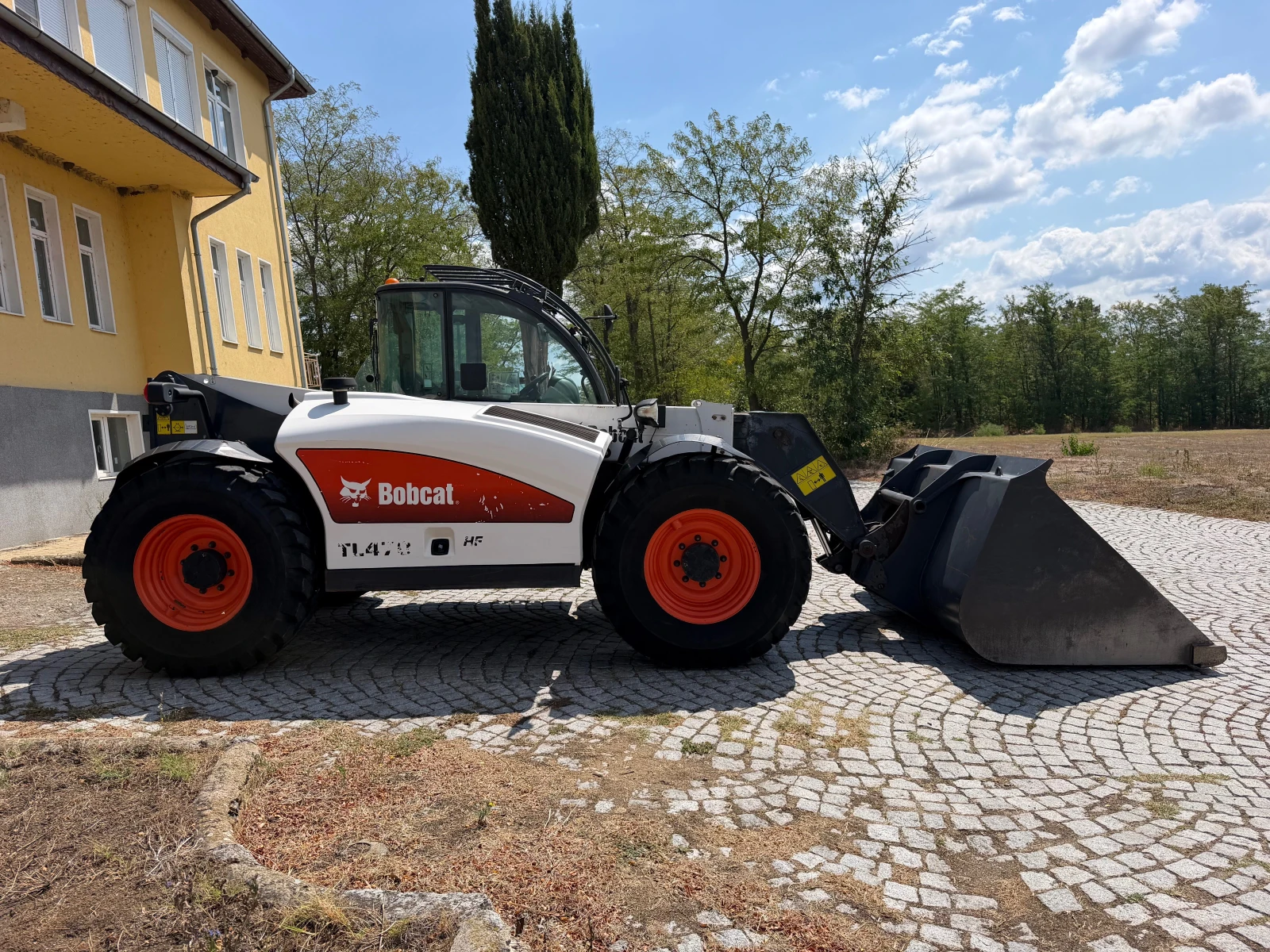 Телескопичен товарач Bobcat TL 470 HIGH FLOW ЛИЗИНГ, снимка 8 - Селскостопанска техника - 55728773