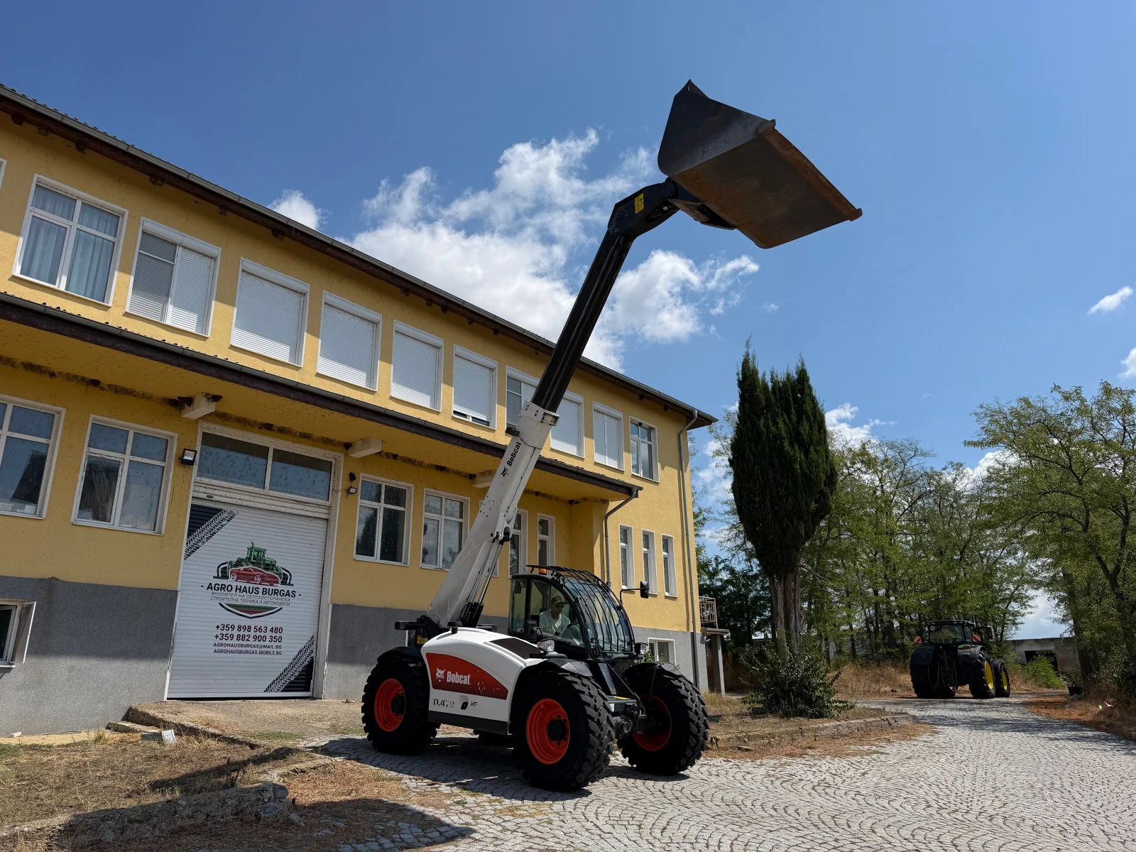 Телескопичен товарач Bobcat TL 470 HIGH FLOW ЛИЗИНГ, снимка 17 - Селскостопанска техника - 55728773