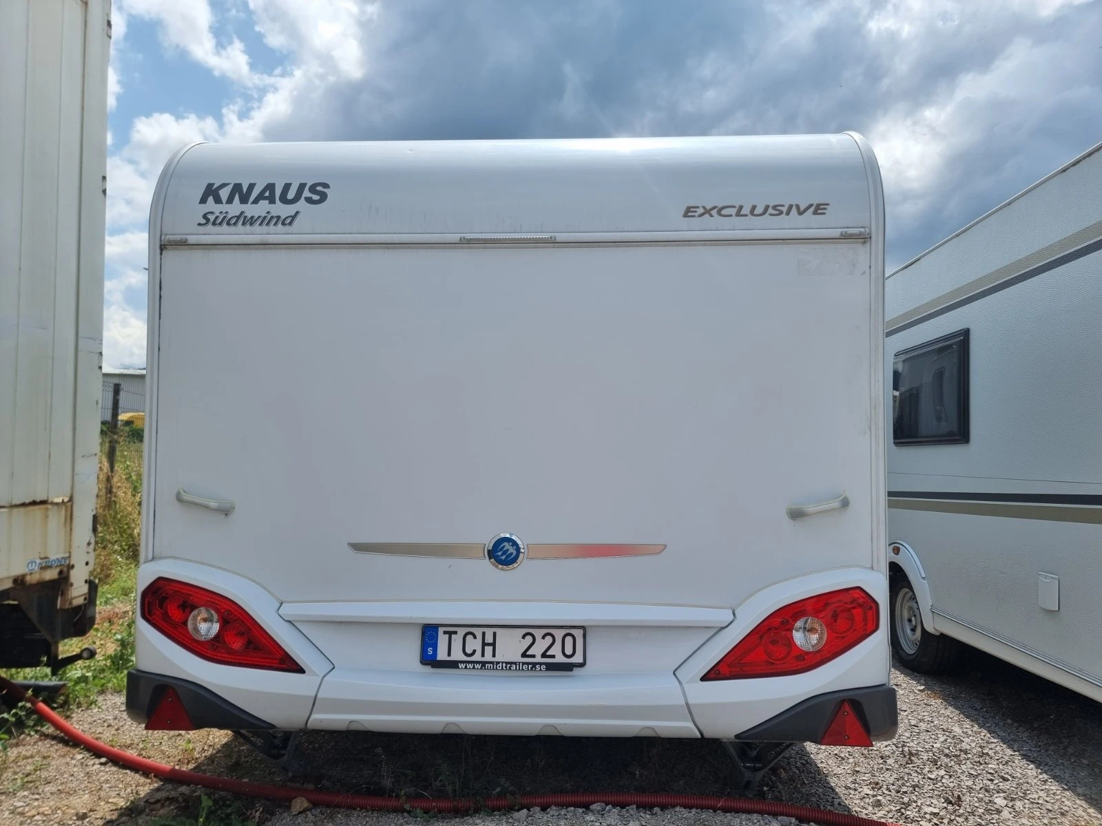 Каравана Knaus Sudwind Exclusive 580 - изображение 4