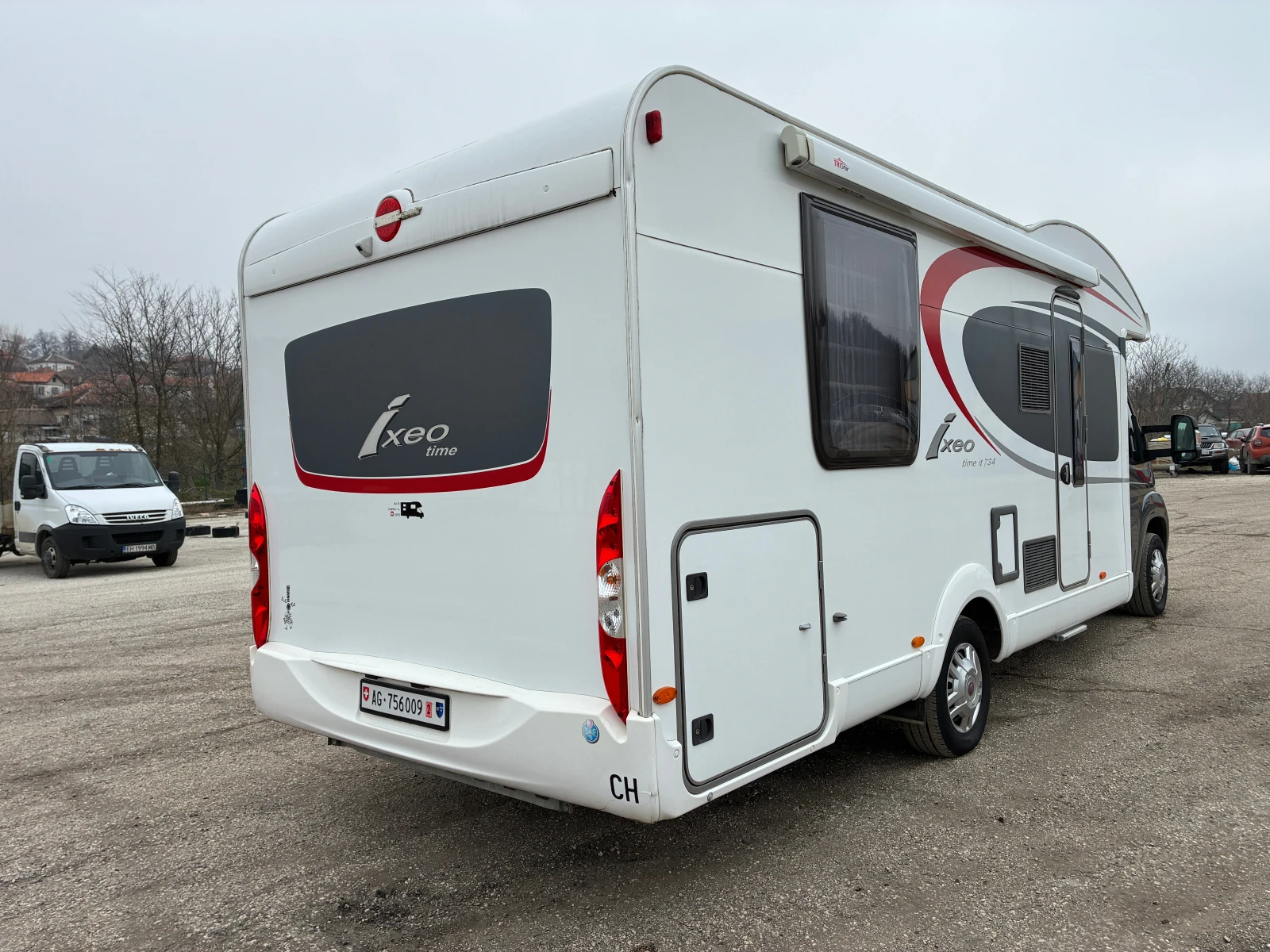 Кемпер Burstner Ixeo 734, снимка 3 - Каравани и кемпери - 53822369