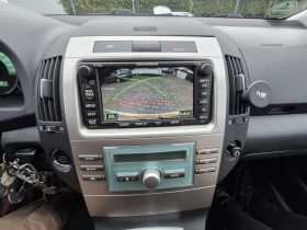 Toyota Corolla verso, снимка 8