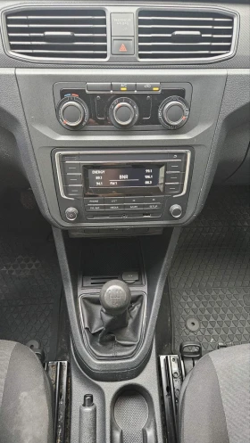 VW Caddy 2.0 TDI, снимка 15