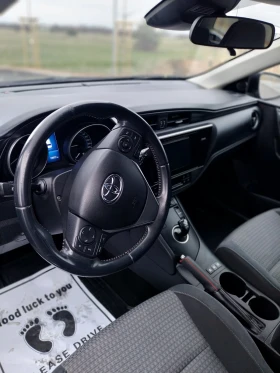Toyota Auris 1.8 HSD Хибрид - 10100 € / 19753.88 лв. - 38431867 8