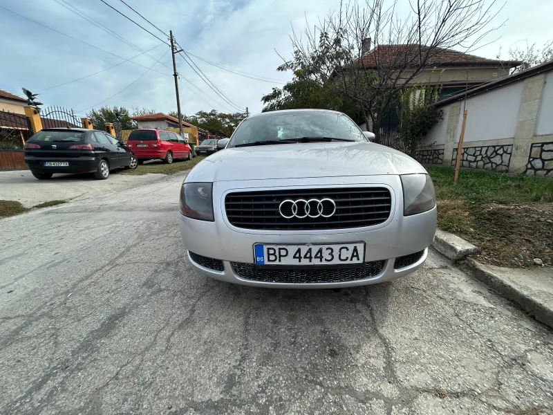 Audi Tt 1.8T с газ, снимка 1 - Автомобили и джипове - 47582000