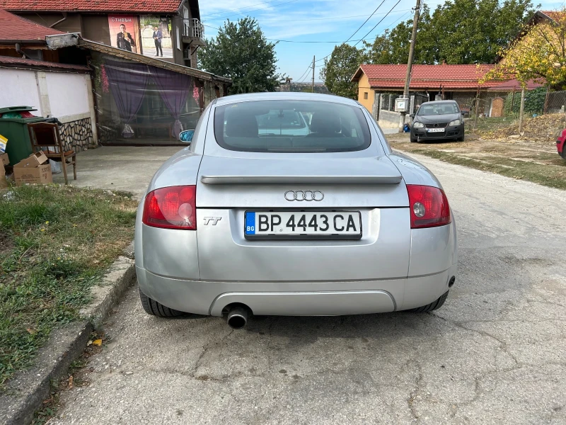 Audi Tt 1.8T с газ, снимка 4 - Автомобили и джипове - 47582000