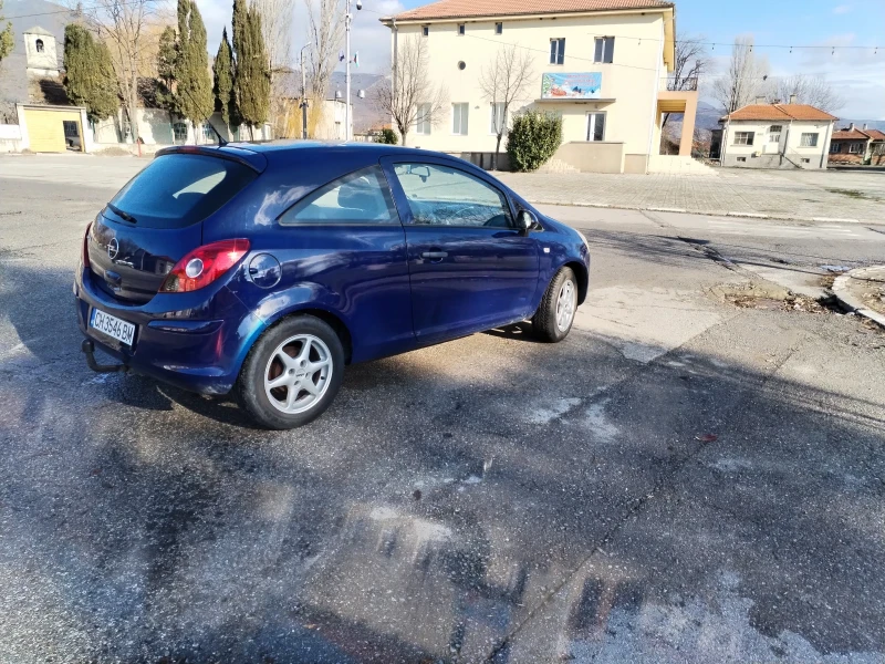 Opel Corsa 1.0, снимка 3 - Автомобили и джипове - 49508183