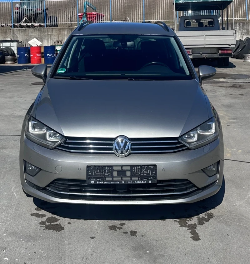 VW Sportsvan Golf VII 1.6TDi LOUNGE DSG , снимка 2 - Автомобили и джипове - 49573937