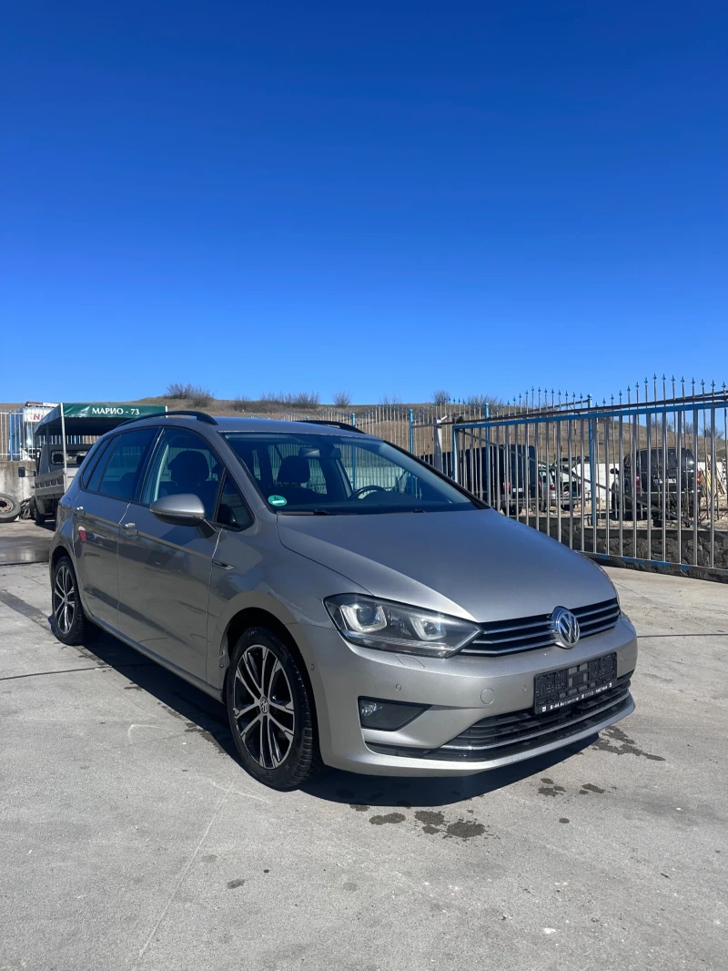 VW Sportsvan Golf VII 1.6TDi LOUNGE DSG , снимка 1 - Автомобили и джипове - 49573937