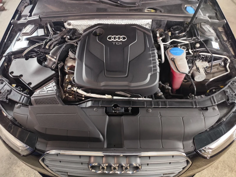 Audi A4 2.0 TDI Ultra , снимка 17 - Автомобили и джипове - 49607986