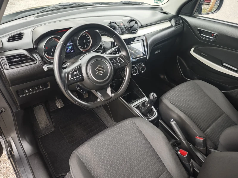 Suzuki Swift Hybrid , снимка 12 - Автомобили и джипове - 49762335
