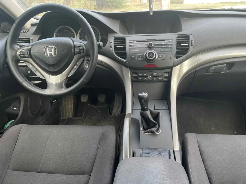 Honda Accord 2.2 cdti, снимка 6 - Автомобили и джипове - 51660408