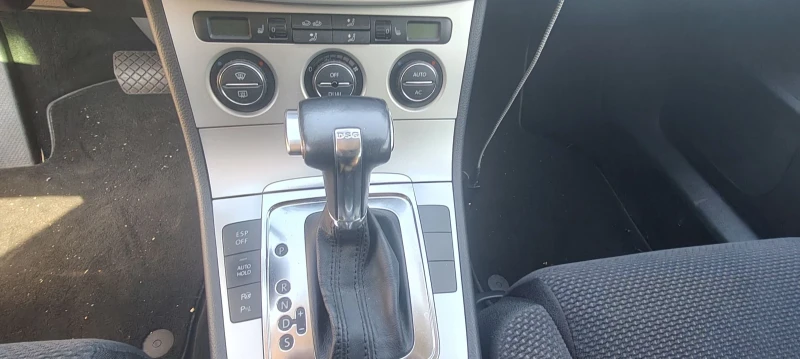 VW Passat 1.4TSI CAXA DSG, снимка 14 - Автомобили и джипове - 51773262