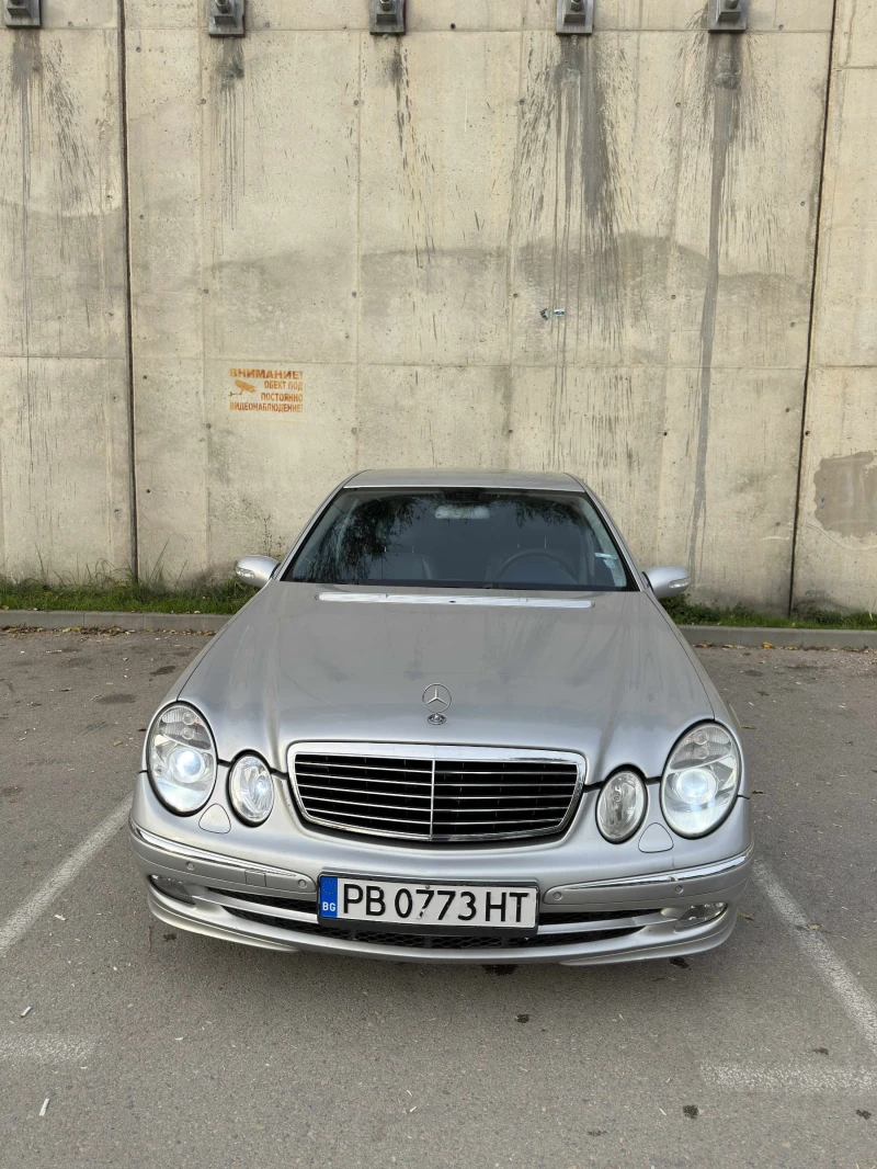 Mercedes-Benz E 270 CDI, снимка 3 - Автомобили и джипове - 52544173