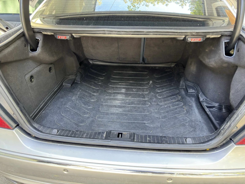 Mercedes-Benz E 270 CDI, снимка 8 - Автомобили и джипове - 52544173