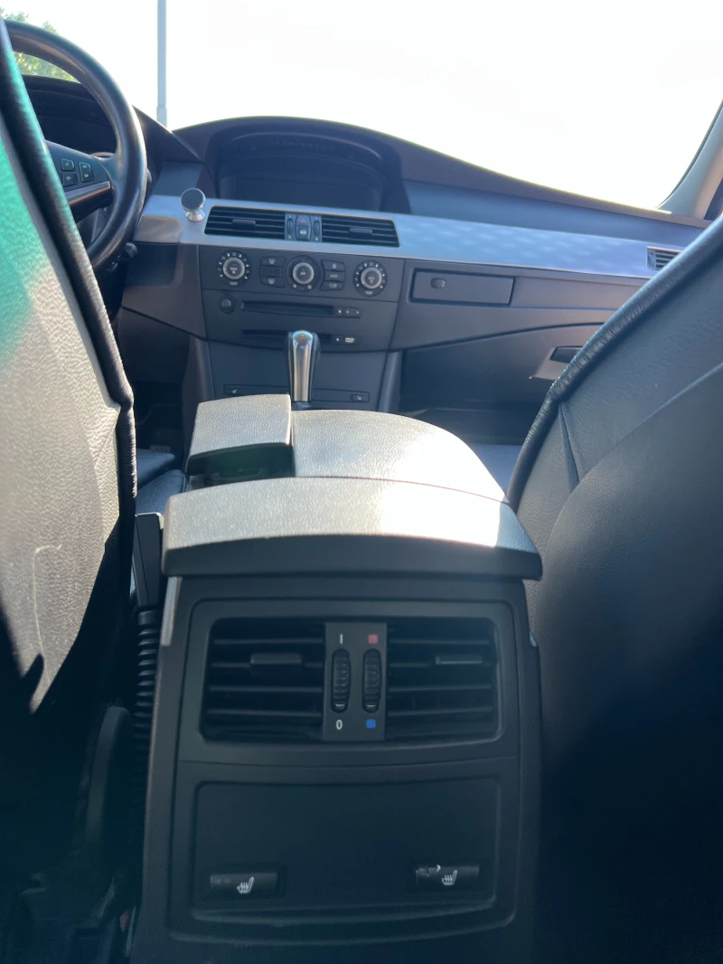 BMW 530 Бензин+ Газ, снимка 12 - Автомобили и джипове - 52582487
