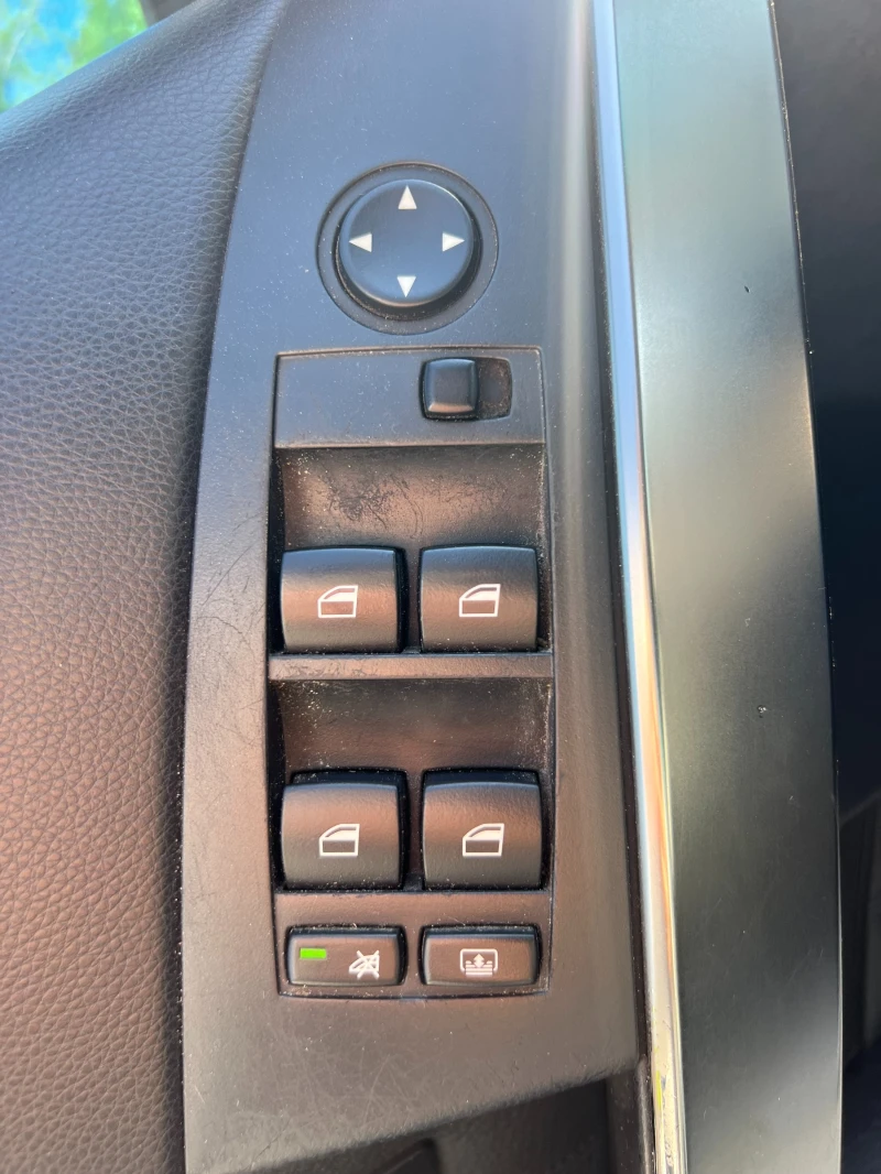 BMW 530 Бензин+ Газ, снимка 8 - Автомобили и джипове - 52582487