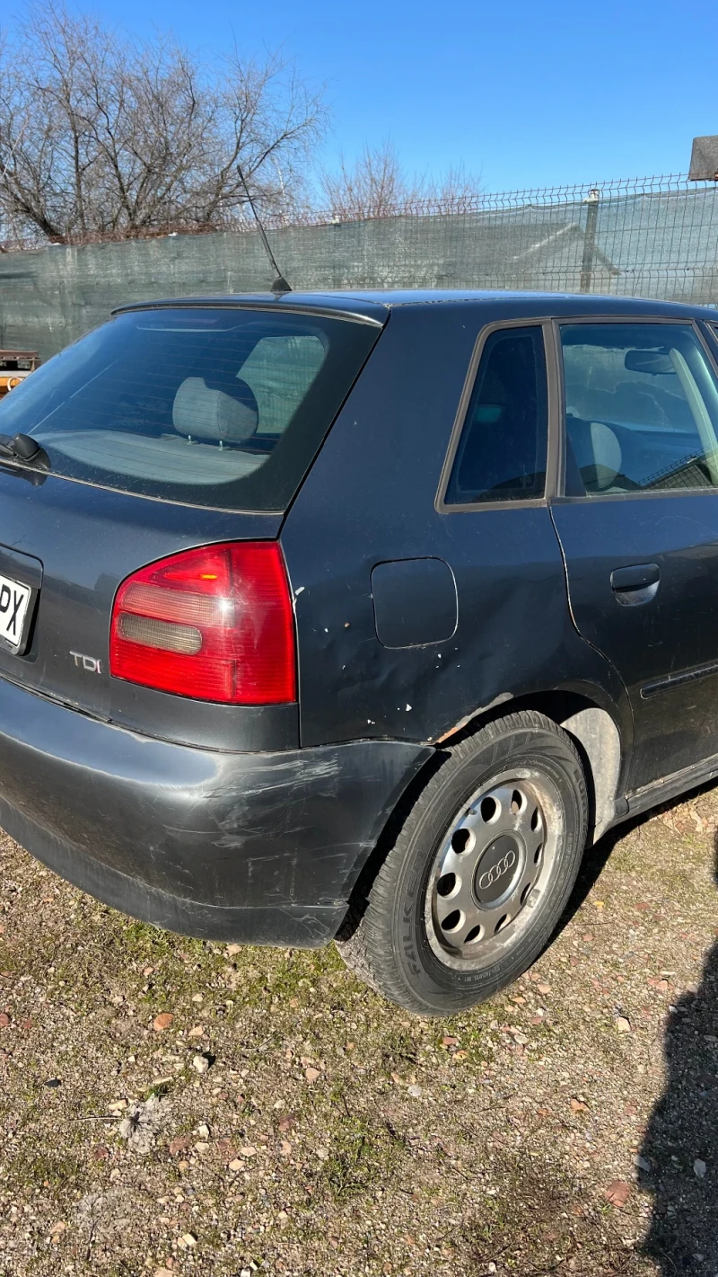 Audi A3 1.9 TDI - 131 коня Facelift, снимка 14 - Автомобили и джипове - 53153072