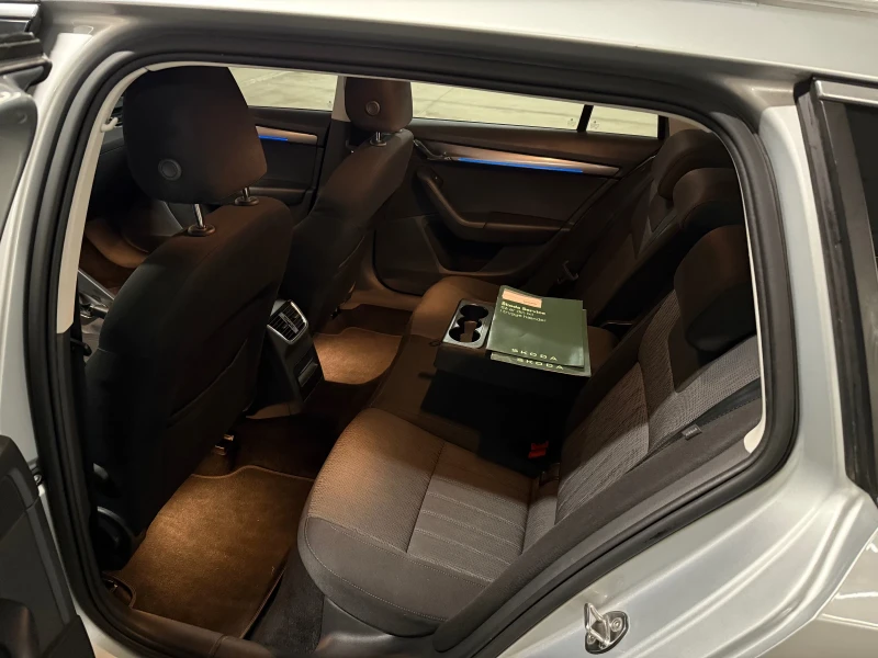 Skoda Octavia 2.0 TDI 150 hp FUL LED , снимка 8 - Автомобили и джипове - 53427036