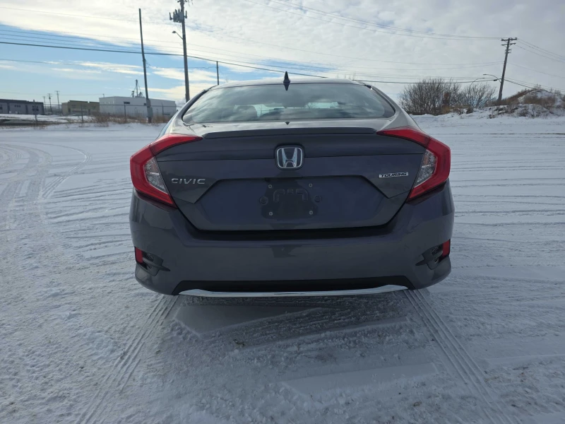 Honda Civic * * CARFAX * * АВТО КРЕДИТ * * , снимка 5 - Автомобили и джипове - 53456840