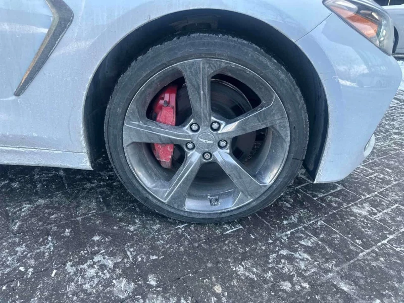 Genesis G70 * 3.3T Sport * DISTRONIC* ОБДУХВАНЕ* ПАНОРМА* , снимка 7 - Автомобили и джипове - 53507342