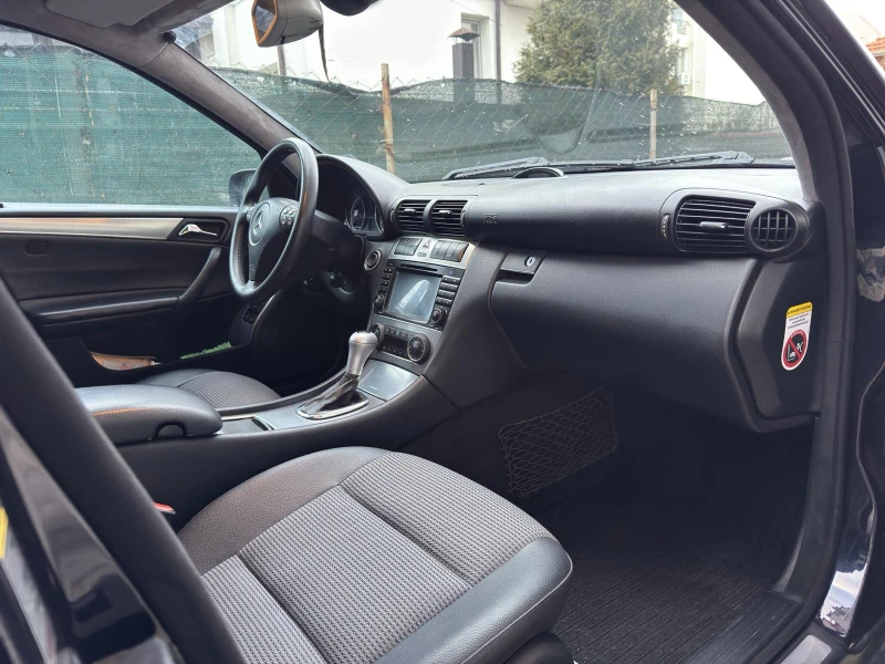 Mercedes-Benz C 200 sport edition, снимка 7 - Автомобили и джипове - 53584870
